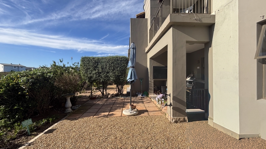 To Let 2 Bedroom Property for Rent in Langebaan Country Estate Western Cape